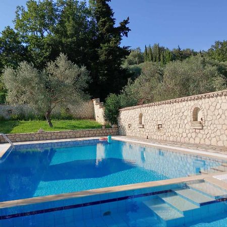 Pool Villa Grigoris Aspiotades Εξωτερικό φωτογραφία