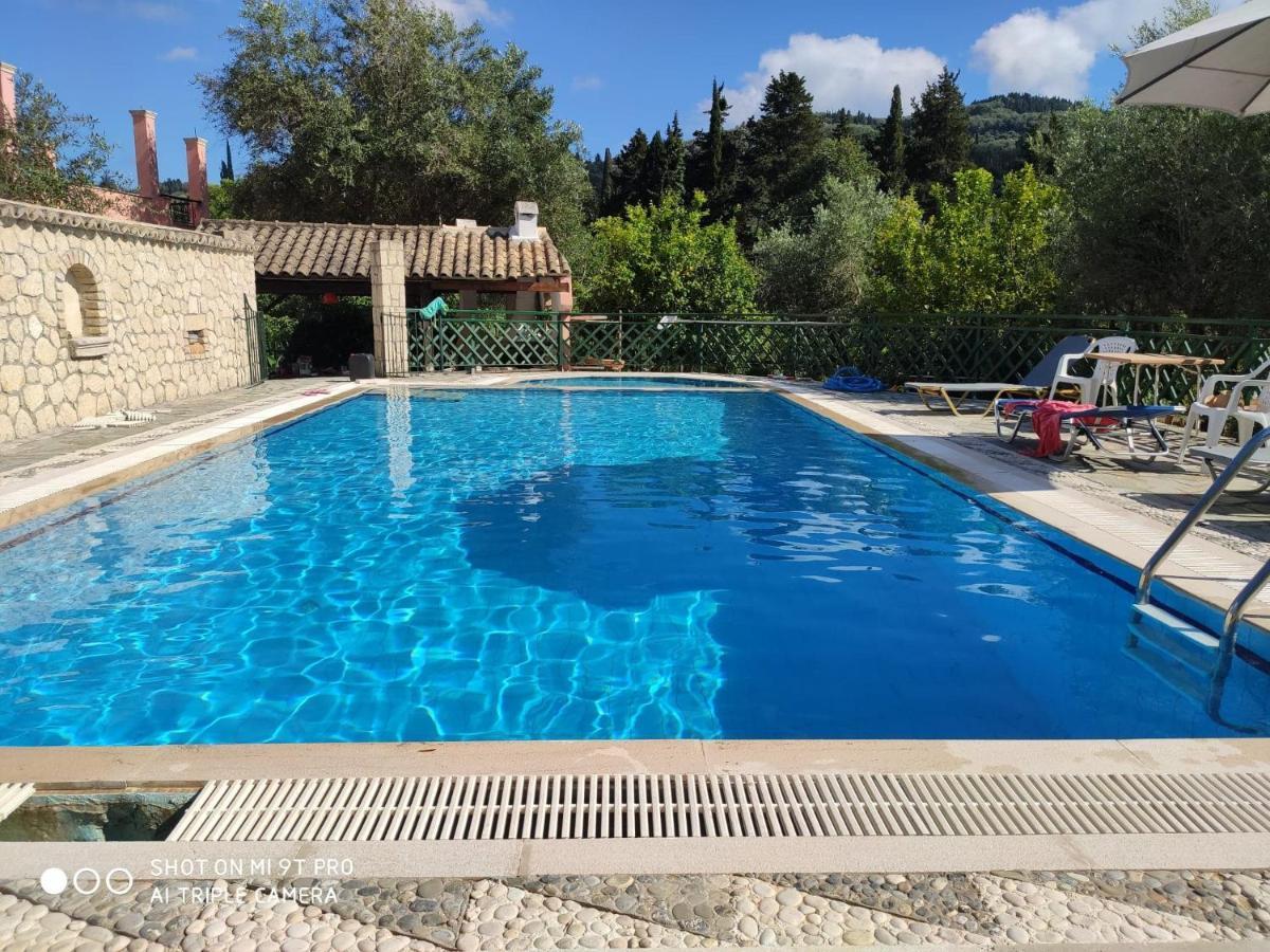 Pool Villa Grigoris Aspiotades Εξωτερικό φωτογραφία