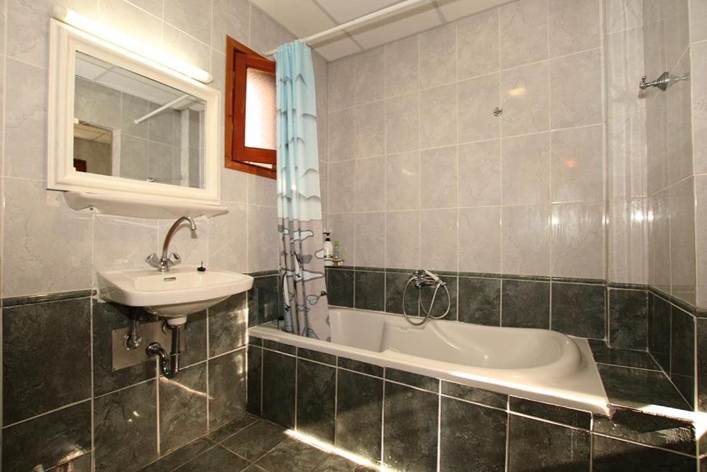 Pool Villa Grigoris Aspiotades Εξωτερικό φωτογραφία
