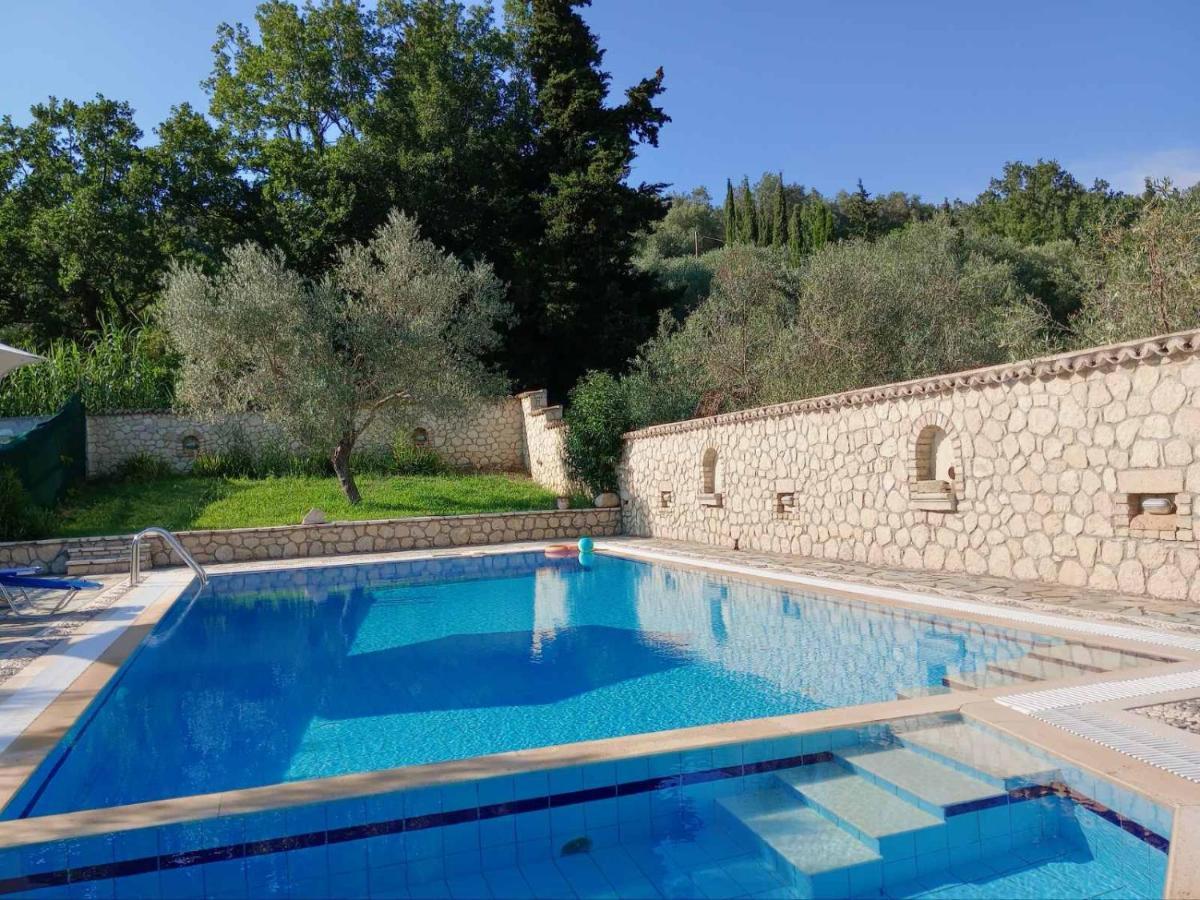 Pool Villa Grigoris Aspiotades Εξωτερικό φωτογραφία
